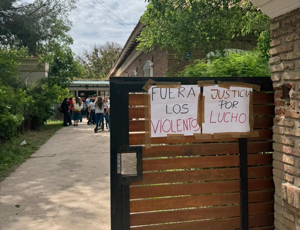 Brutal golpiza en manada a un alumno del colegio María Auxiliadora: “No queremos un Báez Sosa en Funes”
